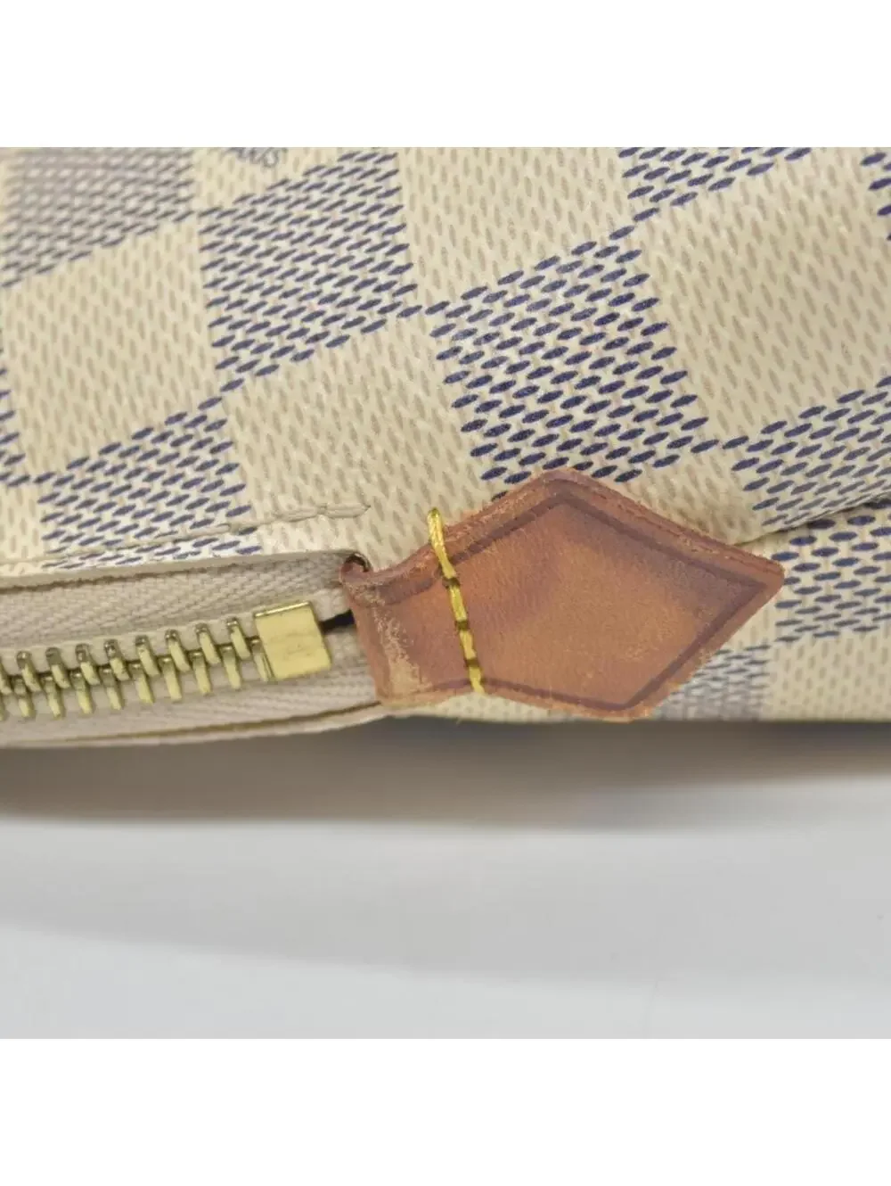 $1010 Louis Vuitton Damier Azur Cosmetic Pouch GM